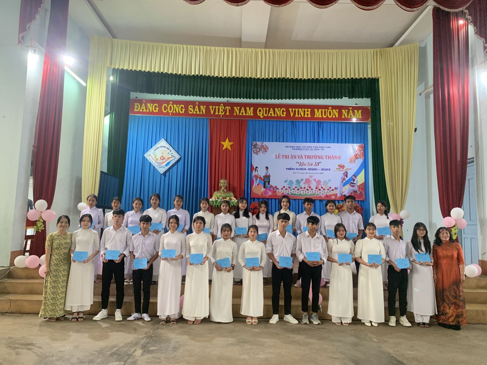 TRI ÂN VÀ TRƯỞNG THÀNH – HÀNH TRANG VÀO ĐỜI